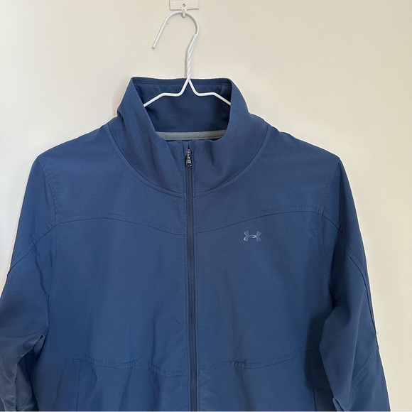 Under Armour Women’s Blue Golf Jacket - Picture 4 of 13
